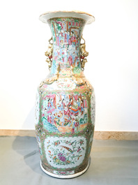 A pair of large Chinese Canton famille rose vases, 19th C.