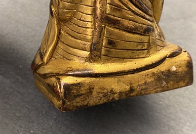 Une figure d'un Lama en bronze dor&eacute;, Sino-Tibet, 19&egrave;me