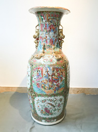 A pair of large Chinese Canton famille rose vases, 19th C.