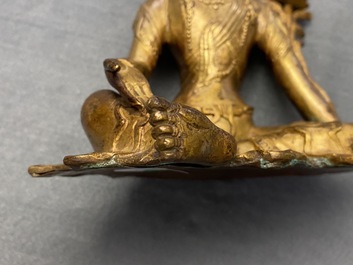 Deux mod&egrave;les de Tara en bronze dor&eacute;, Tibet ou Mongolie, 17/18&egrave;me
