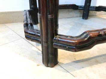 A Chinese huali wooden stand with famille rose plaque, Jiaqing