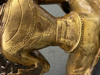 Deux mod&egrave;les de Tara en bronze dor&eacute;, Tibet ou Mongolie, 17/18&egrave;me