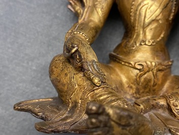 Deux mod&egrave;les de Tara en bronze dor&eacute;, Tibet ou Mongolie, 17/18&egrave;me