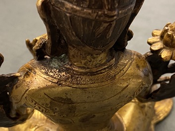 Deux mod&egrave;les de Tara en bronze dor&eacute;, Tibet ou Mongolie, 17/18&egrave;me