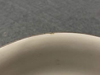 Een paar Chinese blauw-witte 'Bleu de Hue' dekselkommen voor de Vietnamese markt, 19e eeuw