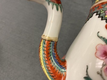A Chinese famille rose teapot with phoenix-shaped spout, Qianlong