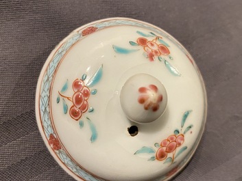 A Chinese famille rose 18-piece tea service, Yongzheng