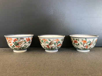 Neuf tasses et soucoupes en porcelaine de Chine famille verte, Kangxi