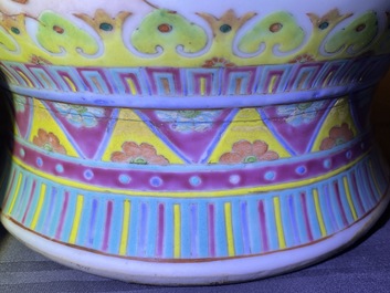 A large Chinese famille rose vase, 19th C.