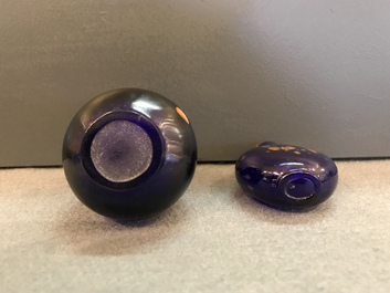 Two Chinese sapphire-blue aventurine-glass snuff bottles, 18/19th C.