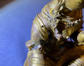 Une figure de Tara en bronze dor&eacute; incrust&eacute; de corail et turquoise, Sino-Tibet, 18&egrave;me