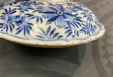 A Chinese blue and white beaker with cover, Kangxi