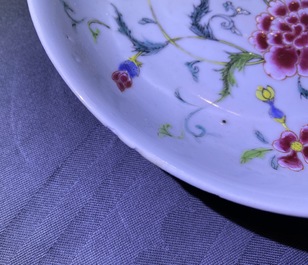 Un service &agrave; th&eacute; en porcelaine de Chine famille rose, Qianlong