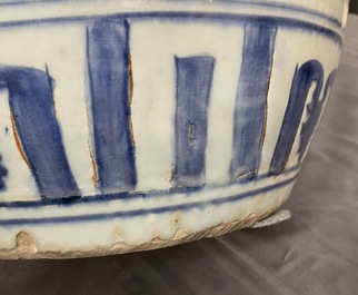 A Chinese blue and white jar with birds in a landscape, Wanli