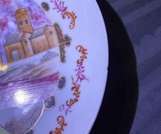 A Chinese famille rose and gilt Meissen-style 17-piece tea service, Qianlong
