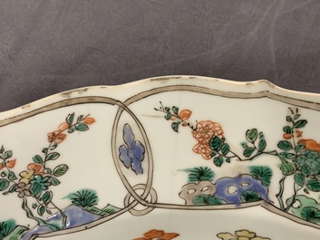 Un plat en porcelaine de Chine famille verte, anc. coll. Auguste le Fort, Kangxi