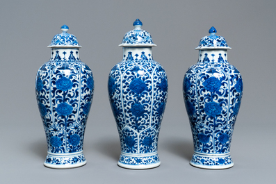 A Chinese blue and white five-piece garniture with floral design, Kangxi