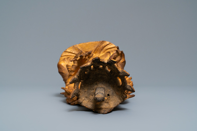 Une figure de Bouddha en bronze dor&eacute;, Sino-Tibet, Ming