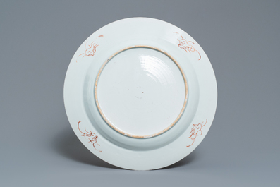 Vier Chinese verte-Imari en famille rose borden en een schotel, Yongzheng/Qianlong