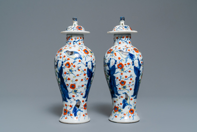 Six pi&egrave;ces en porcelaine de Chine, 19/20&egrave;me