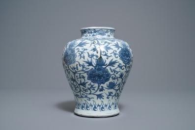 A Chinese blue and white 'lotus scroll' vase, 19/20th C.