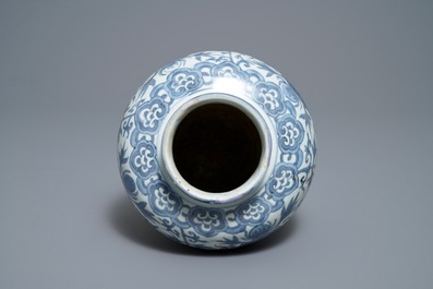 A Chinese blue and white 'lotus scroll' vase, 19/20th C.