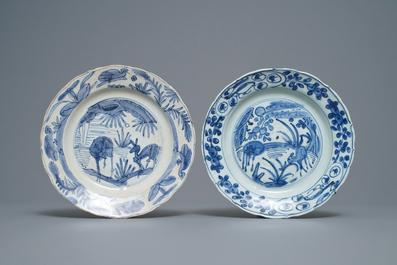Four Chinese blue and white kraak porcelain 'deer' plates, Wanli