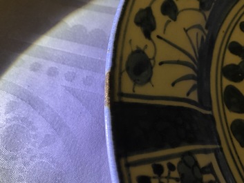 Vier Japanse blauw-witte schotels, Arita, Edo, 17/18e eeuw