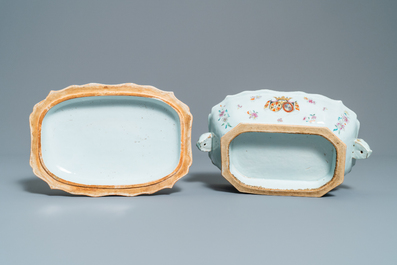 A Chinese famille rose Belgian market 'De Calenberg - De Pascale' armorial tureen, Qianlong, ca. 1755