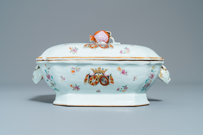 A Chinese famille rose Belgian market 'De Calenberg - De Pascale' armorial tureen, Qianlong, ca. 1755