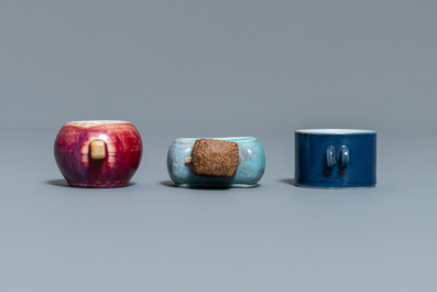 Three Chinese monochrome bird feeders, 19/20th C.