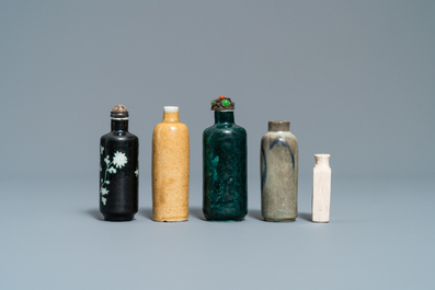 Ten Chinese mostly monochrome snuff bottles, 19/20th C.