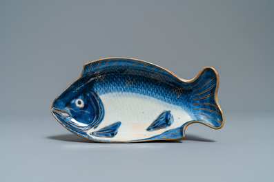 Four Japanese blue and white dishes, Edo, 17/18th C.