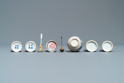 Six Chinese blue and white and copper-red snuff bottles, 19/20th C.