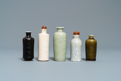 Ten Chinese mostly monochrome snuff bottles, 19/20th C.