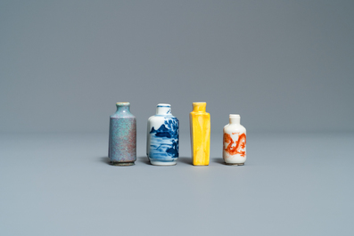 Four various Chinese 'twin' snuff bottles, 19/20th C.
