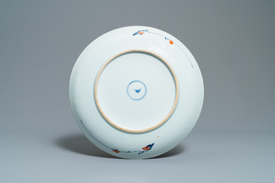 A pair of large Chinese Imari-style dishes, Kangxi
