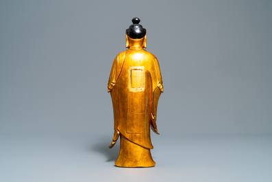 Une figure de Bouddha en bois laqu&eacute; et dor&eacute;, Chine, 18/19&egrave;me
