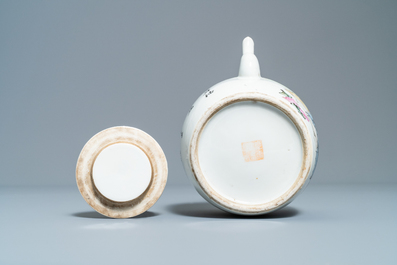 A Chinese qianjiang cai teapot and cover, 19/20th C.
