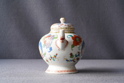 A Chinese famille rose 'Pompadour' teapot and cover, Qianlong