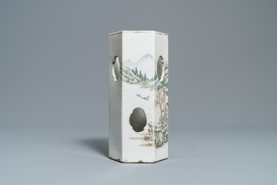 A Chinese hexagonal qianjiang cai hat 'landscape' hat stand, 19/20th C.