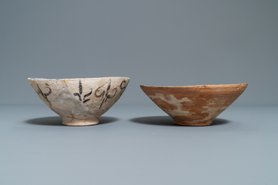 Four various Islamic pottery bowls, Safavid and Raqqa, 14th C. and later