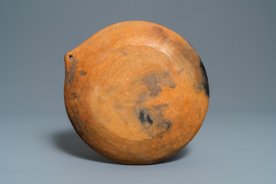 Une collection vari&eacute;e en terre cuite et polychromie, Am&eacute;rique du Sud