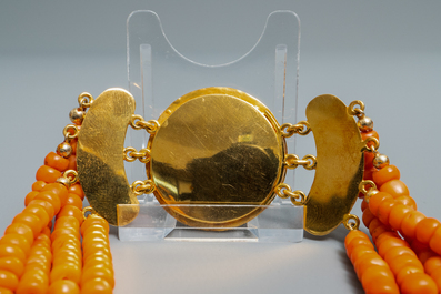 Two red coral necklaces with golden locks, The Netherlands, 19/20th C.