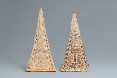 Two large triangular Thai Sawankhalok roof tile finials, 14/16th C.