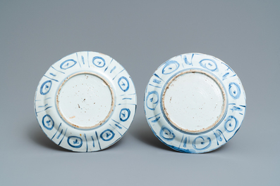 Four Chinese blue and white kraak porcelain plates, Wanli