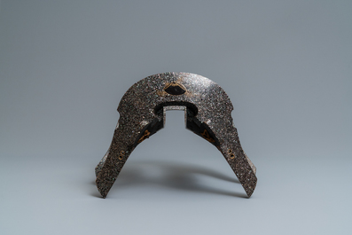 A Japanese aogai-nashiji 'kura' saddle with associated 'abumi' stirrups, Muromachi, 16th C.
