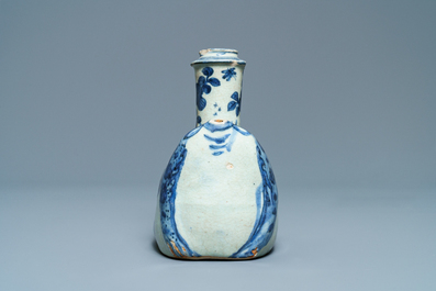 A Chinese blue and white kraak porcelain frog-shaped kendi, Wanli