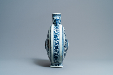 A fine Chinese blue and white 'Bajixiang' moon flask vase, Qianlong mark, 19th C.