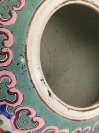 A pair of Chinese famille rose ginger jars with phoenixes, 19th C.